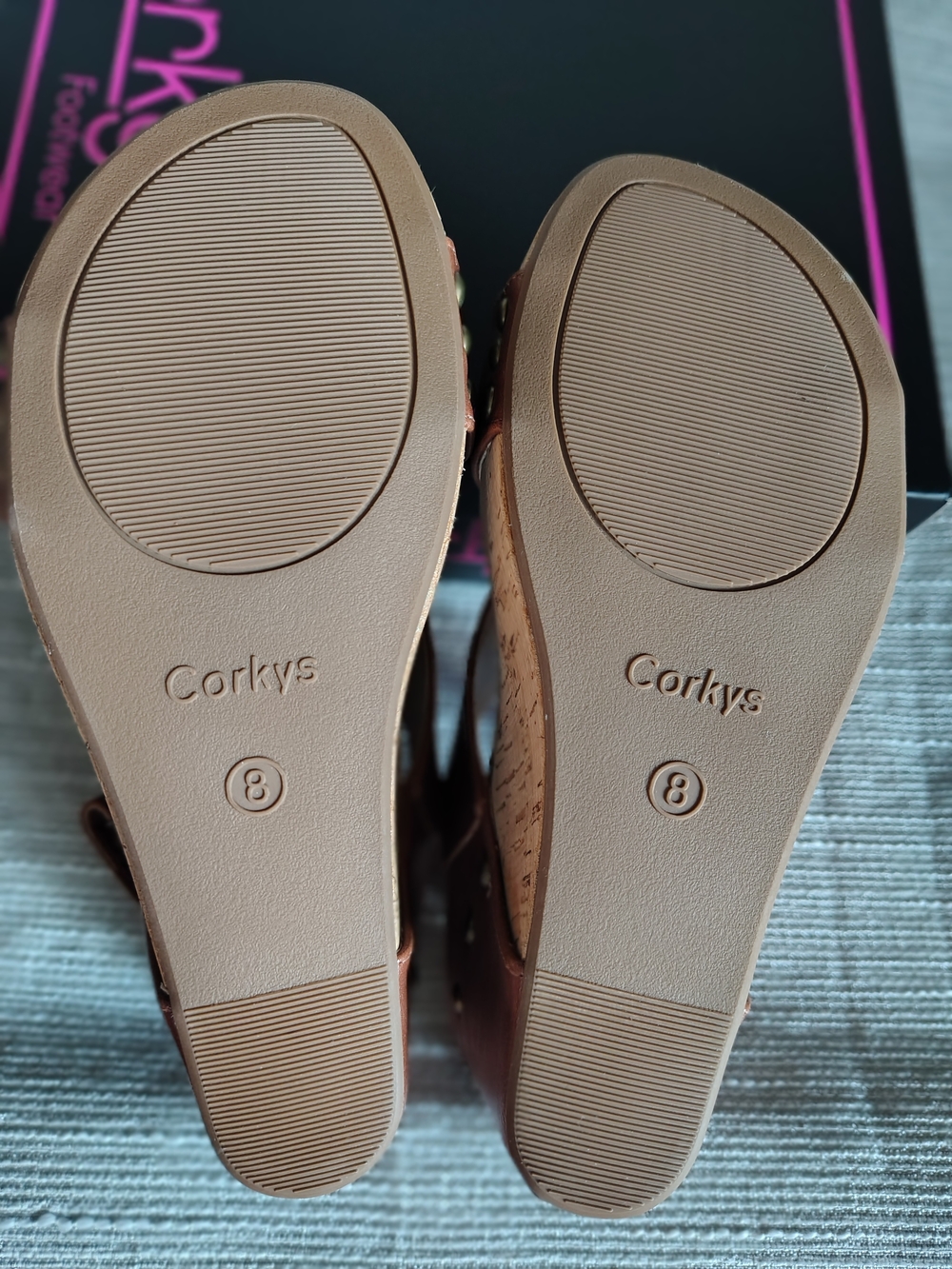 Corkys Tiffanee Whiskey Brown Studded Cork Platform Slingback Sandals Size 8 NIB - Picture 6 of 7